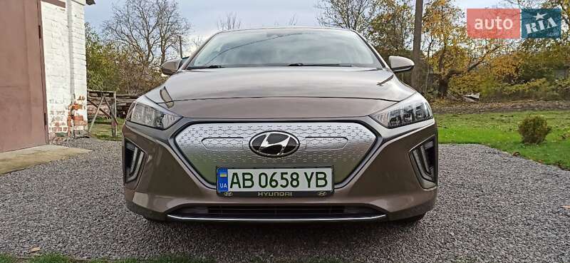 Лифтбек Hyundai Ioniq 2019 в Виннице