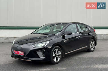 Хэтчбек Hyundai Ioniq 2017 в Виннице Хэтчбек Hyundai Ioniq 2017 в Виннице