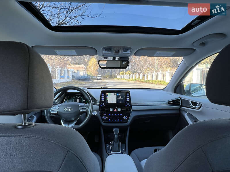 Хэтчбек Hyundai Ioniq 2019 в Виннице фото 25 Хэтчбек Hyundai Ioniq 2019 в Виннице