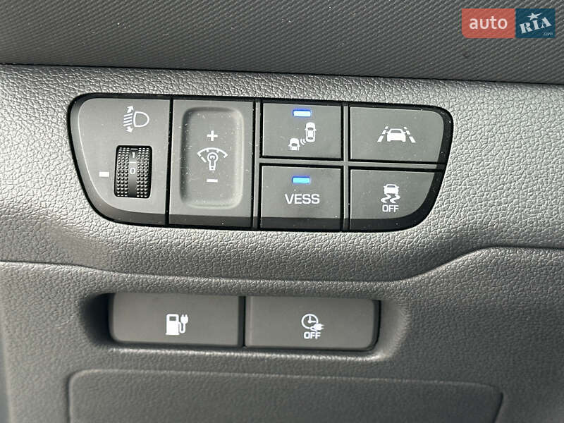 Лифтбек Hyundai Ioniq 2019 в Ковеле фото 78 Лифтбек Hyundai Ioniq 2019 в Ковеле