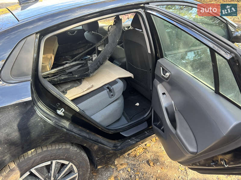 Лифтбек Hyundai Ioniq 2020 в Запорожье фото 8 Лифтбек Hyundai Ioniq 2020 в Запорожье