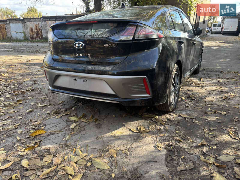 Лифтбек Hyundai Ioniq 2020 в Запорожье фото 10 Лифтбек Hyundai Ioniq 2020 в Запорожье