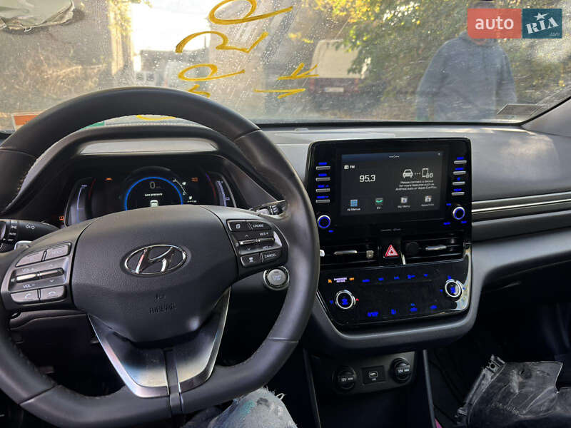 Лифтбек Hyundai Ioniq 2020 в Запорожье фото 12 Лифтбек Hyundai Ioniq 2020 в Запорожье