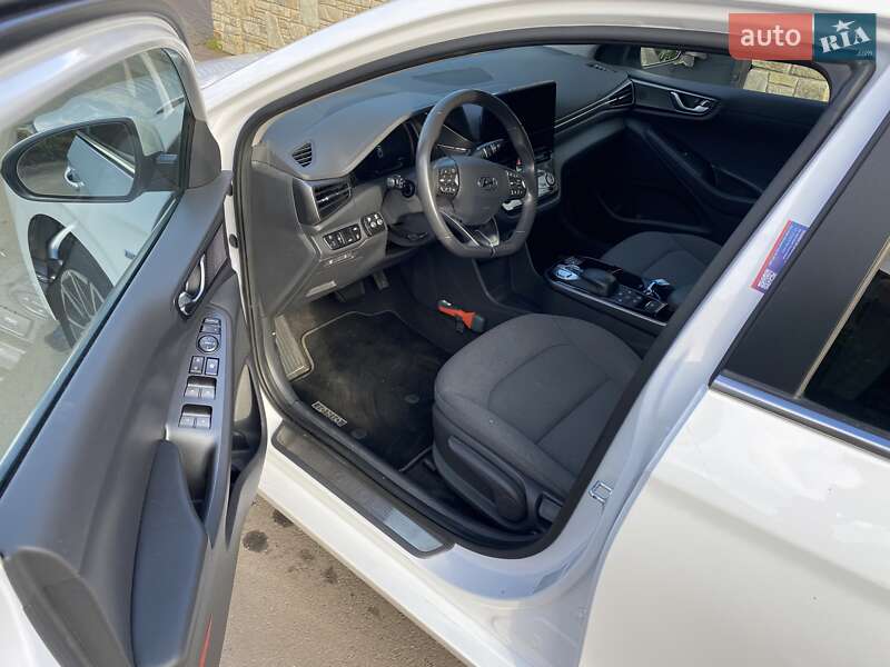 Лифтбек Hyundai Ioniq 2020 в Хмельницком