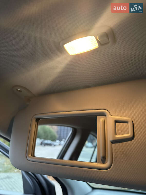 Хэтчбек Hyundai Ioniq 2017 в Луцке фото 88 Хэтчбек Hyundai Ioniq 2017 в Луцке