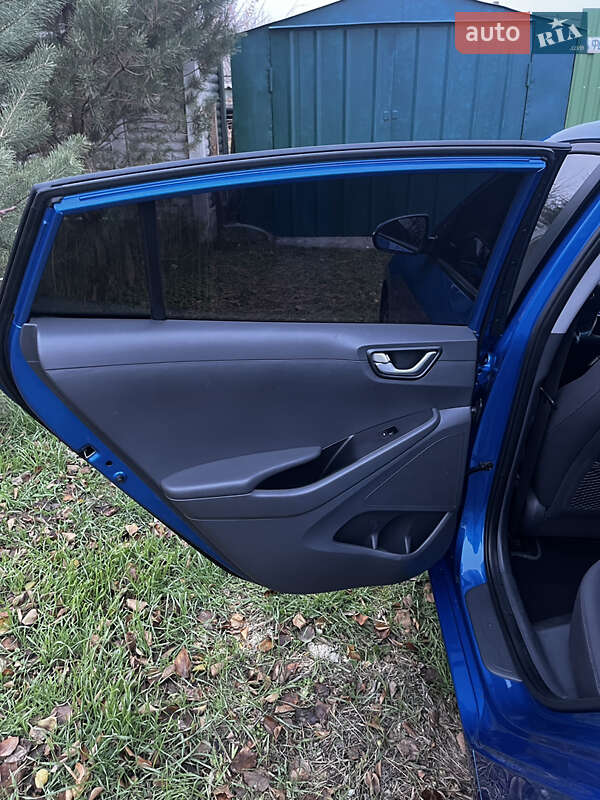 Хэтчбек Hyundai Ioniq 2017 в Запорожье фото 16 Хэтчбек Hyundai Ioniq 2017 в Запорожье