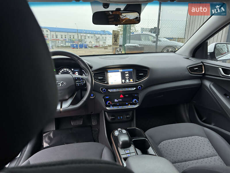 Хэтчбек Hyundai Ioniq 2018 в Тернополе фото 14 Хэтчбек Hyundai Ioniq 2018 в Тернополе