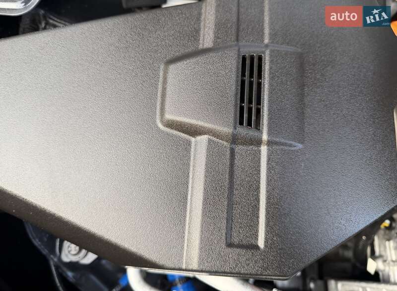 Лифтбек Hyundai Ioniq 2020 в Львове фото 51 Лифтбек Hyundai Ioniq 2020 в Львове