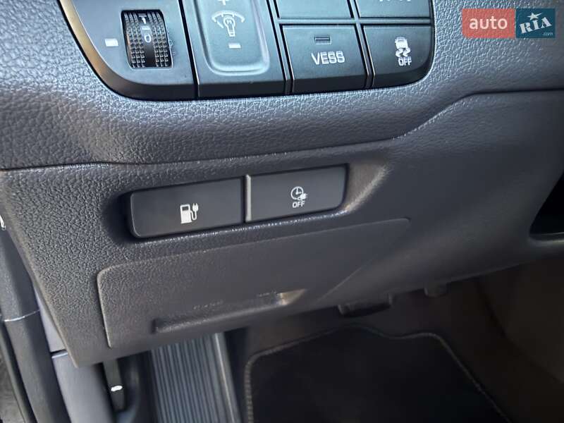 Лифтбек Hyundai Ioniq 2020 в Львове фото 89 Лифтбек Hyundai Ioniq 2020 в Львове