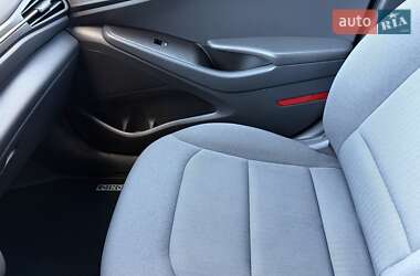 Лифтбек Hyundai Ioniq 2020 в Львове