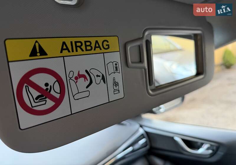 Лифтбек Hyundai Ioniq 2020 в Львове фото 110 Лифтбек Hyundai Ioniq 2020 в Львове