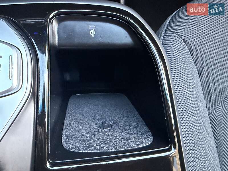 Лифтбек Hyundai Ioniq 2020 в Львове фото 115 Лифтбек Hyundai Ioniq 2020 в Львове