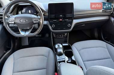 Лифтбек Hyundai Ioniq 2020 в Львове