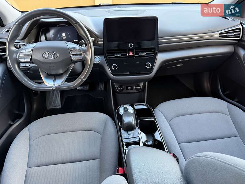 Лифтбек Hyundai Ioniq 2020 в Львове фото 129 Лифтбек Hyundai Ioniq 2020 в Львове