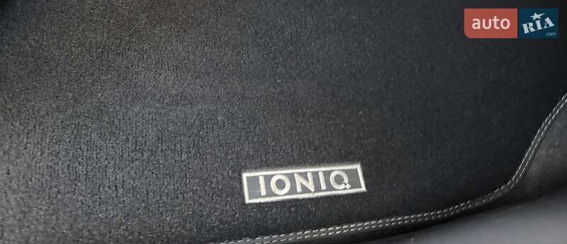 Лифтбек Hyundai Ioniq 2020 в Львове фото 166 Лифтбек Hyundai Ioniq 2020 в Львове