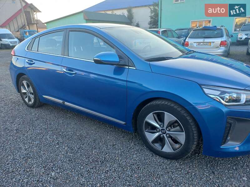 Хетчбек Hyundai Ioniq 2017 в Шептицькому