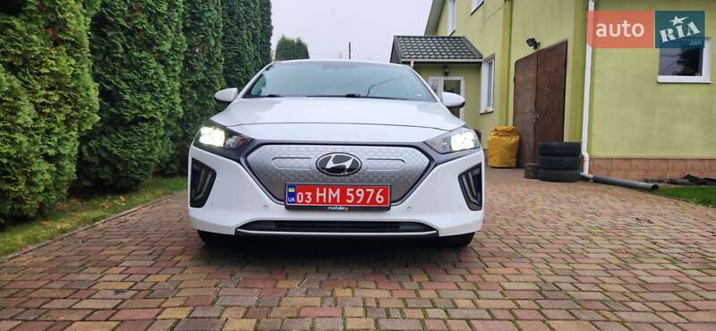 Лифтбек Hyundai Ioniq 2020 в Ровно