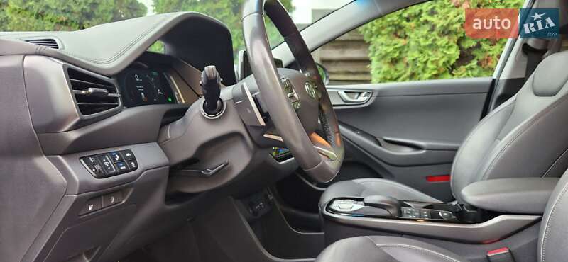 Лифтбек Hyundai Ioniq 2020 в Ровно