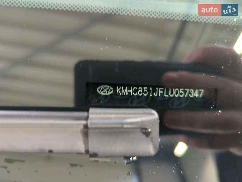 Лифтбек Hyundai Ioniq 2020 в Староконстантинове