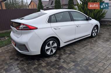Хетчбек Hyundai Ioniq 2016 в Вінниці