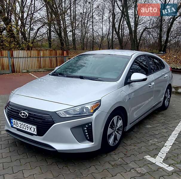 Лифтбек Hyundai Ioniq 2019 в Виннице фото 6 Лифтбек Hyundai Ioniq 2019 в Виннице