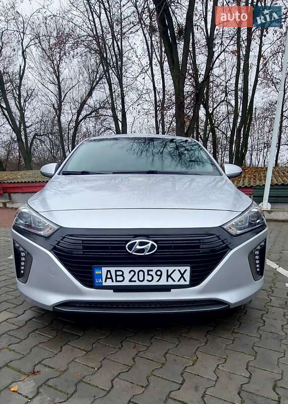 Лифтбек Hyundai Ioniq 2019 в Виннице фото 20 Лифтбек Hyundai Ioniq 2019 в Виннице