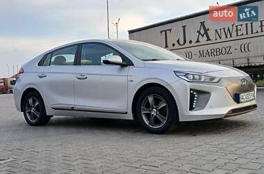 Хэтчбек Hyundai Ioniq 2017 в Луцке