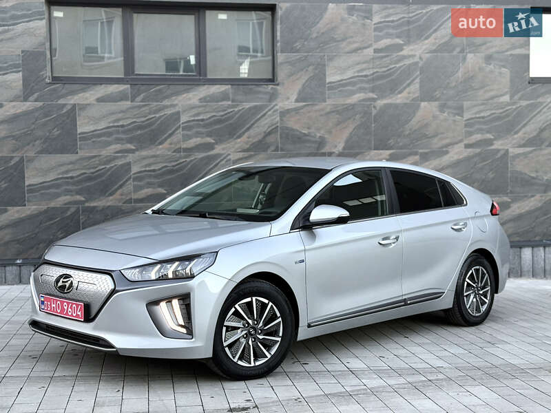 Лифтбек Hyundai Ioniq 2020 в Тернополе фото 13 Лифтбек Hyundai Ioniq 2020 в Тернополе
