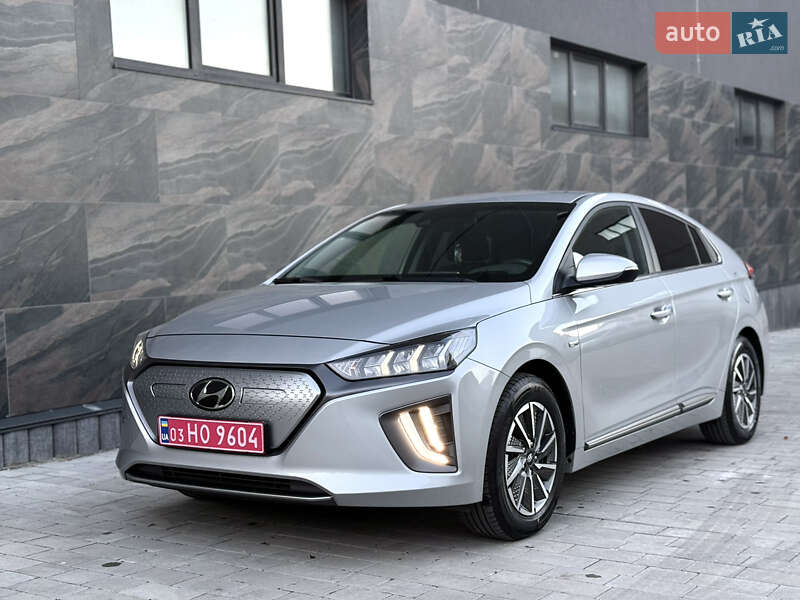 Лифтбек Hyundai Ioniq 2020 в Тернополе фото 18 Лифтбек Hyundai Ioniq 2020 в Тернополе