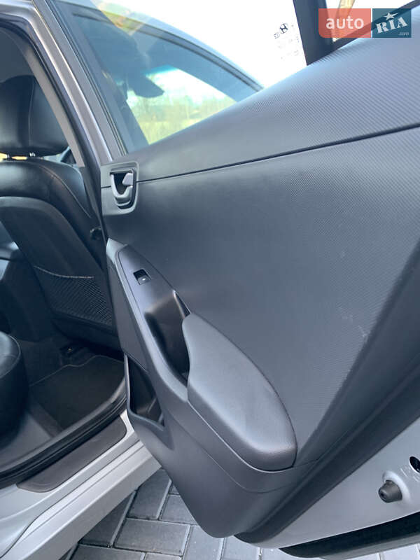 Ліфтбек Hyundai Ioniq 2019 в Кропивницькому фото 18 Ліфтбек Hyundai Ioniq 2019 в Кропивницькому