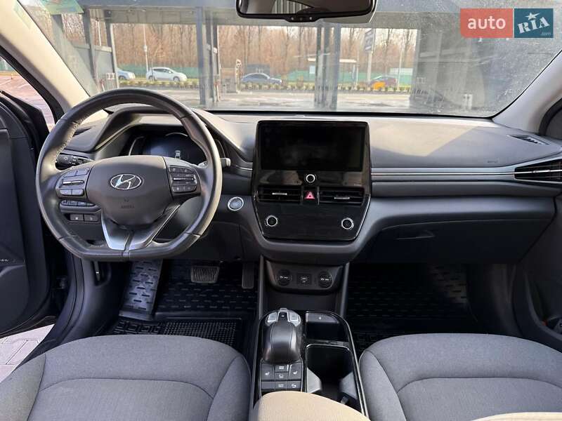 Лифтбек Hyundai Ioniq 2020 в Виннице фото 16 Лифтбек Hyundai Ioniq 2020 в Виннице
