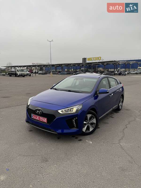 Лифтбек Hyundai Ioniq 2019 в Львове