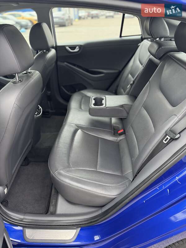Лифтбек Hyundai Ioniq 2019 в Львове