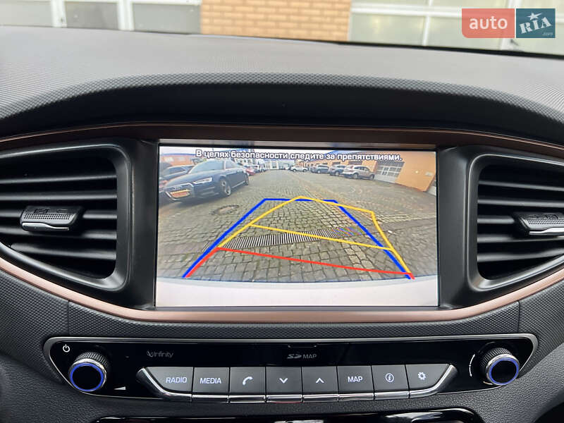 Лифтбек Hyundai Ioniq 2017 в Луцке