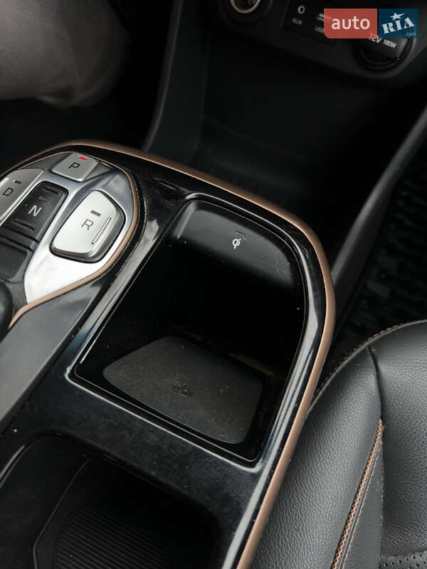 Хетчбек Hyundai Ioniq 2018 в Черкасах