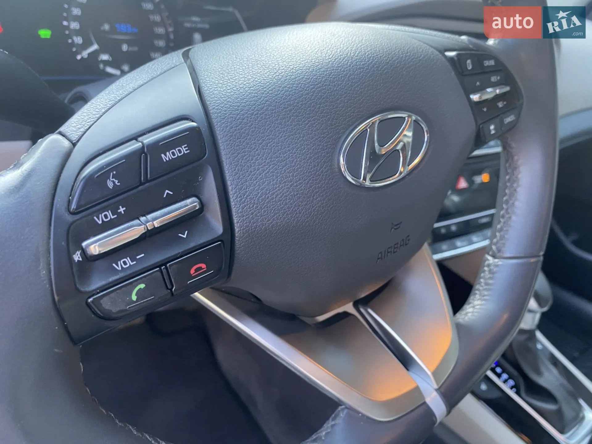 2017 Hyundai IONIQ - мініатюра 11