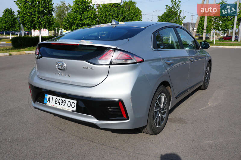 Ліфтбек Hyundai Ioniq 2020 в Бучі