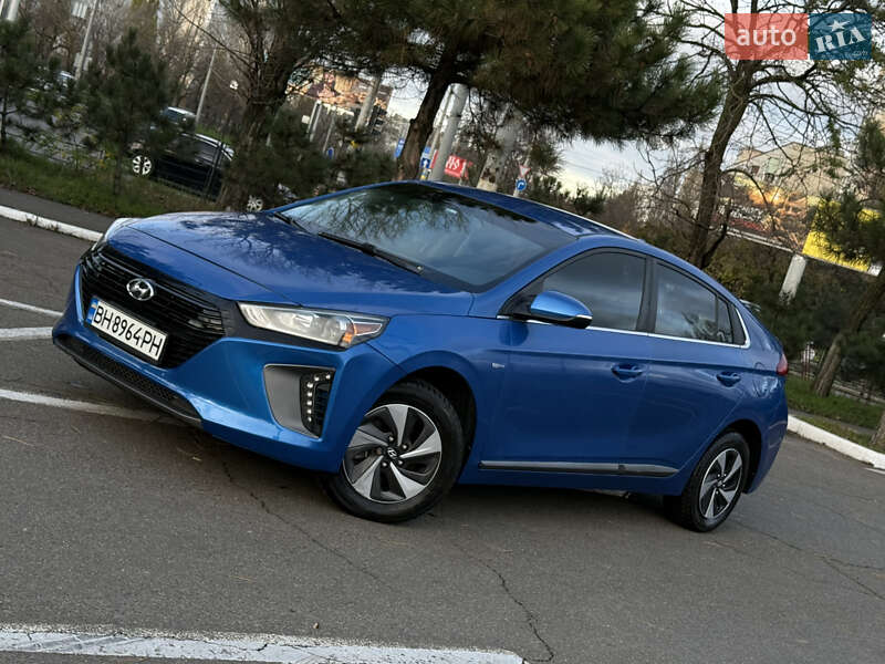 Хэтчбек Hyundai Ioniq 2017 в Одессе