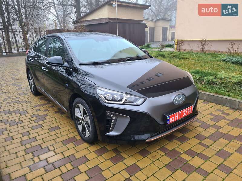 Лифтбек Hyundai Ioniq 2019 в Виннице