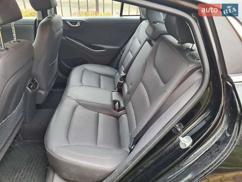 Лифтбек Hyundai Ioniq 2019 в Виннице