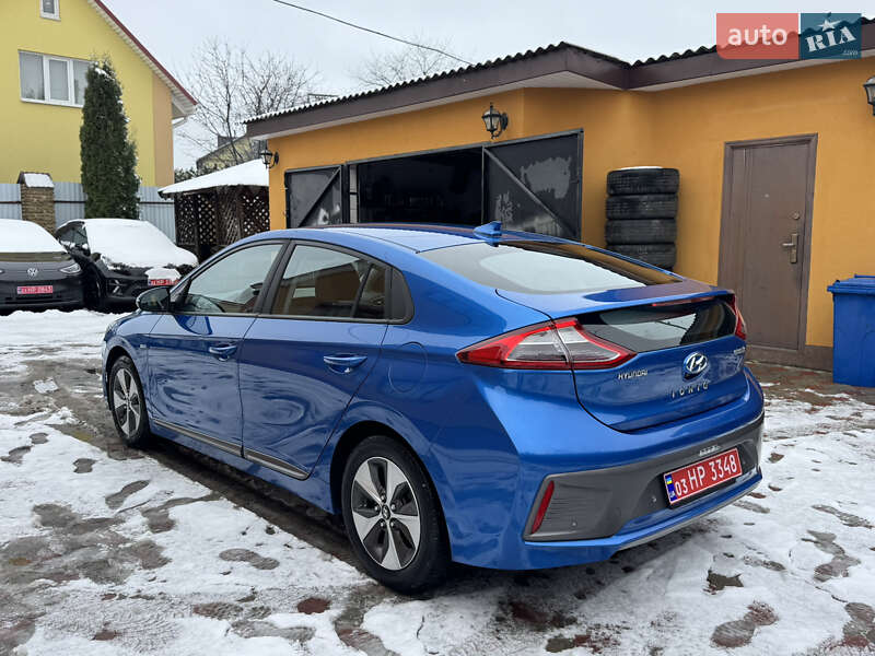 Хэтчбек Hyundai Ioniq 2017 в Ровно фото 8 Хэтчбек Hyundai Ioniq 2017 в Ровно
