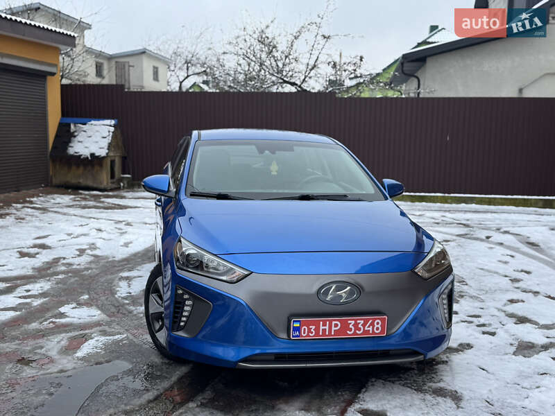 Хэтчбек Hyundai Ioniq 2017 в Ровно фото 45 Хэтчбек Hyundai Ioniq 2017 в Ровно