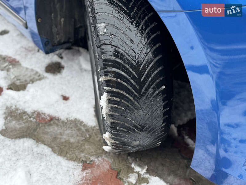 Хэтчбек Hyundai Ioniq 2017 в Ровно фото 50 Хэтчбек Hyundai Ioniq 2017 в Ровно