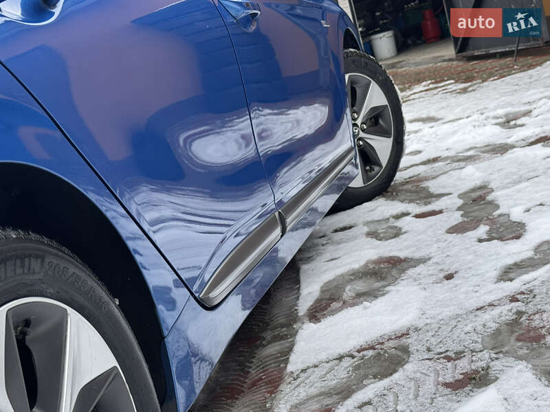 Хэтчбек Hyundai Ioniq 2017 в Ровно фото 52 Хэтчбек Hyundai Ioniq 2017 в Ровно