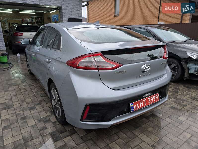 Хэтчбек Hyundai Ioniq 2018 в Виннице