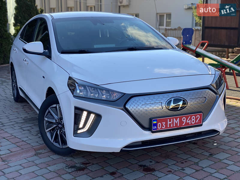 Лифтбек Hyundai Ioniq 2020 в Тернополе фото 4 Лифтбек Hyundai Ioniq 2020 в Тернополе