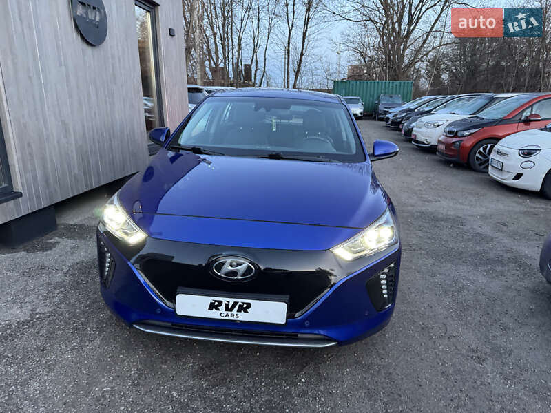 Хэтчбек Hyundai Ioniq 2018 в Тернополе