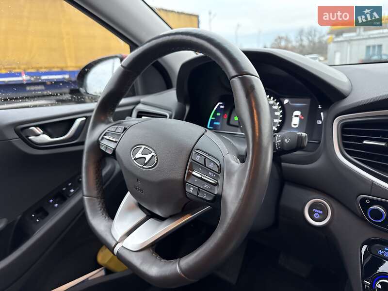 Лифтбек Hyundai Ioniq 2019 в Луцке