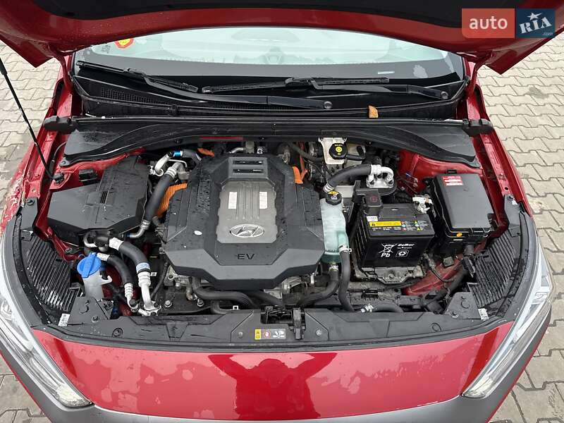 Лифтбек Hyundai Ioniq 2019 в Луцке