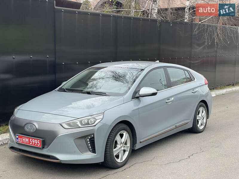 Хэтчбек Hyundai Ioniq 2017 в Жашкове